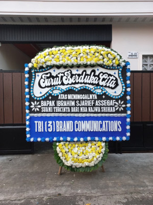 Papan Bunga Duka di Arso Barat